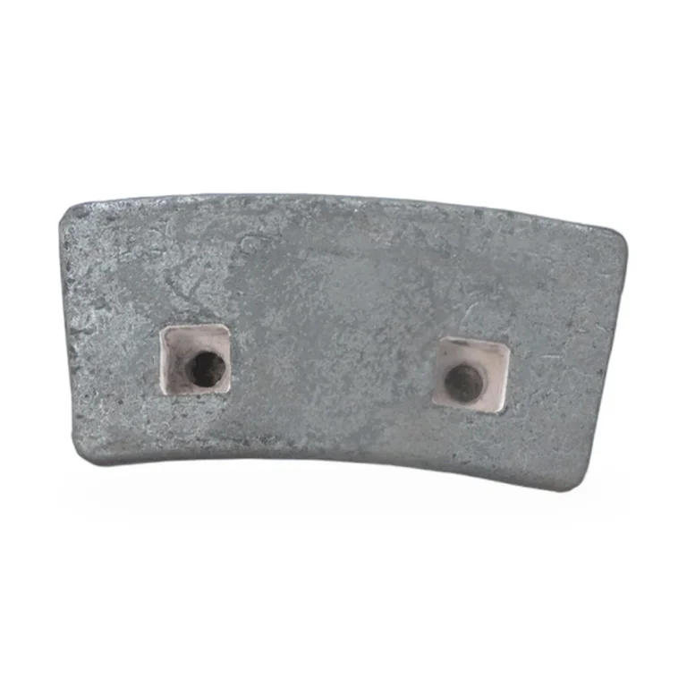 Ball mill grate plate with discharge slots